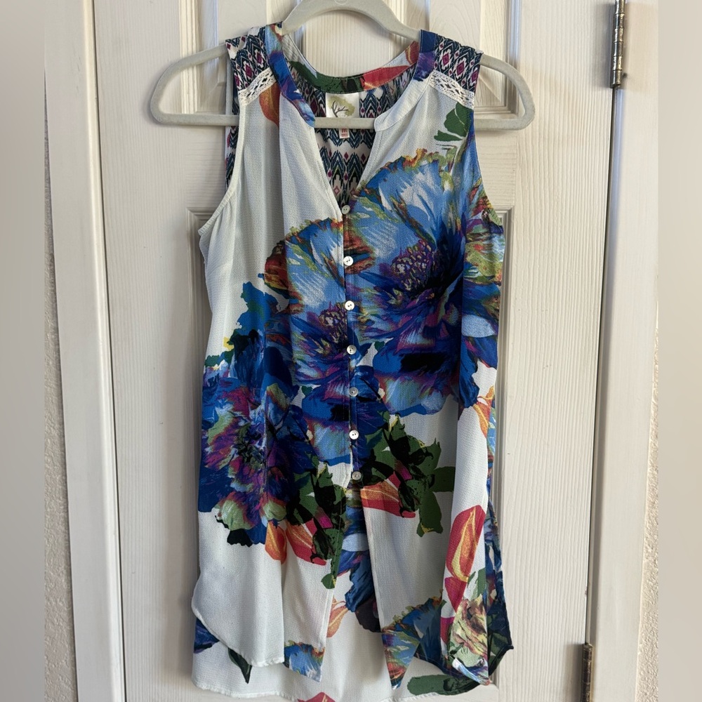 Fig And Flower Multicolor Long Patterned Tunic Top - image 1